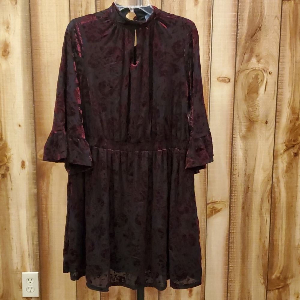 Modcloth Very Visionary Mock Neck Velvet Dress - Picture 2 of 7